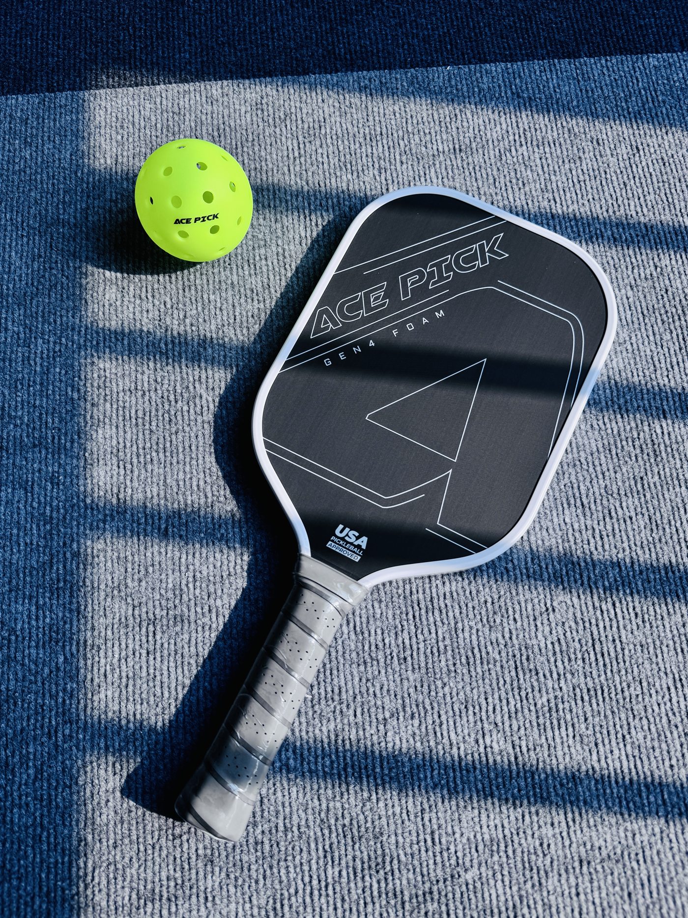 ACE PICK Apex grade foam paddle