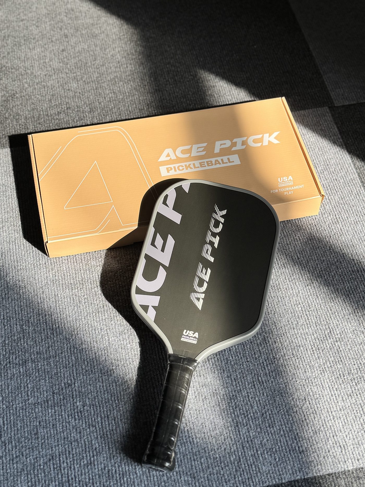 ACE PICK tournament paddle with gold retail box